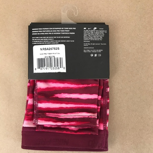 NWT Womens Nike Pro Calf Sleeves Sz XS/S Fuchsia - Picture 3 of 4